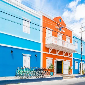 Bed & Bike Curacao - Pietermaai Willemstad