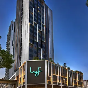 Lyf Farrer Park 4* Singapore